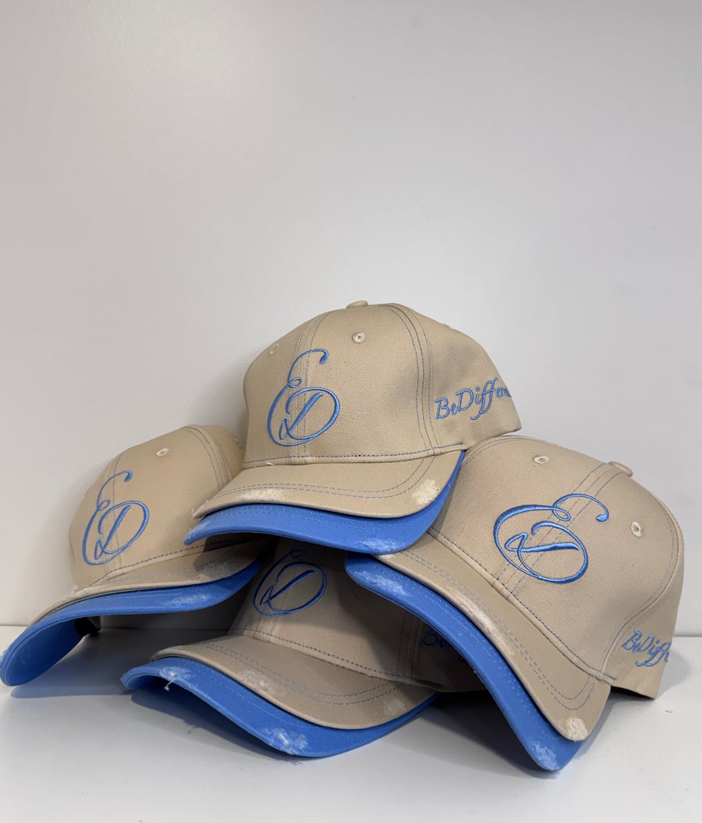 Blue/beige / "Blue Lagoon"- Double
Brim Hat